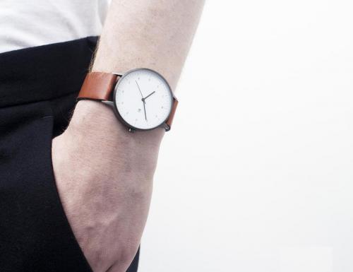 Daftar Jam Tangan yang Kelihatan Mewah Banget